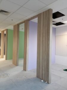 Divisórias em madeira instalada